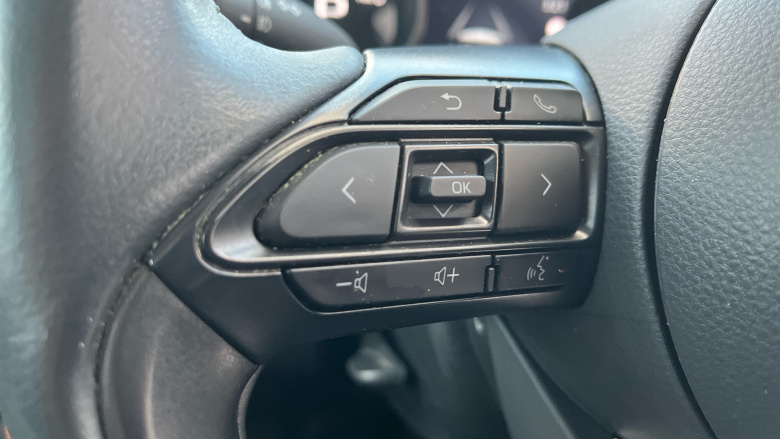 Toyota Yaris 1.5 Hybrid Design 5dr CVT [Panoramic Roof] Hybrid Hatchback